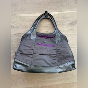 Athleta gym bag with adjustable cross body strap